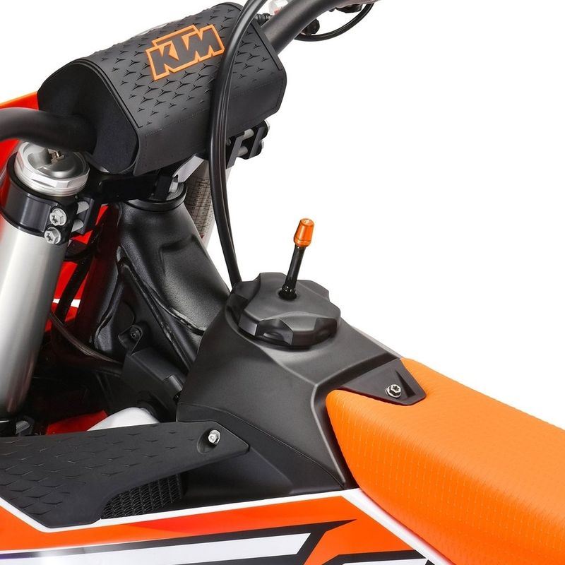 Zeta Racing Uni Flow Fuel Cap Pipe Vent Breather Orange For Kawasaki KX KXF M