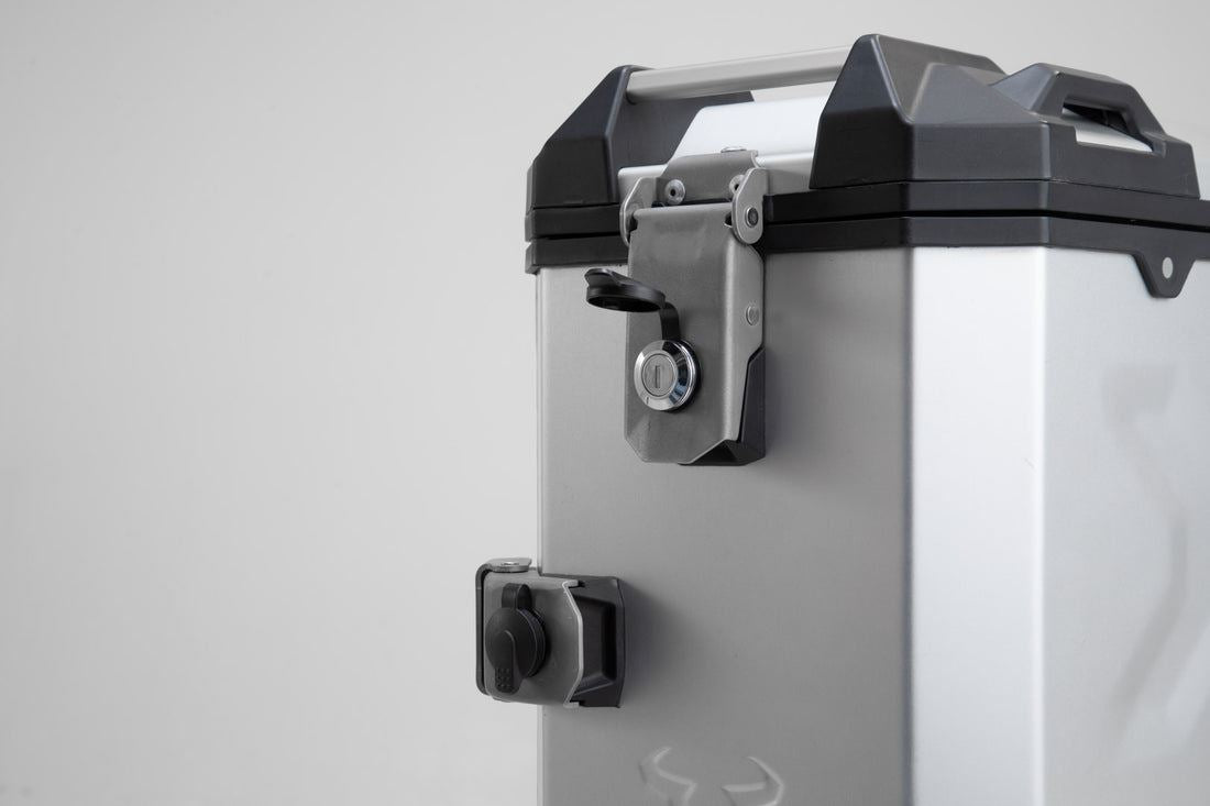 SW-Motech TRAX Lock Set with Anti-theft Protection EVO 9 Matching Locks 2 Keys QLS.00.046.15100