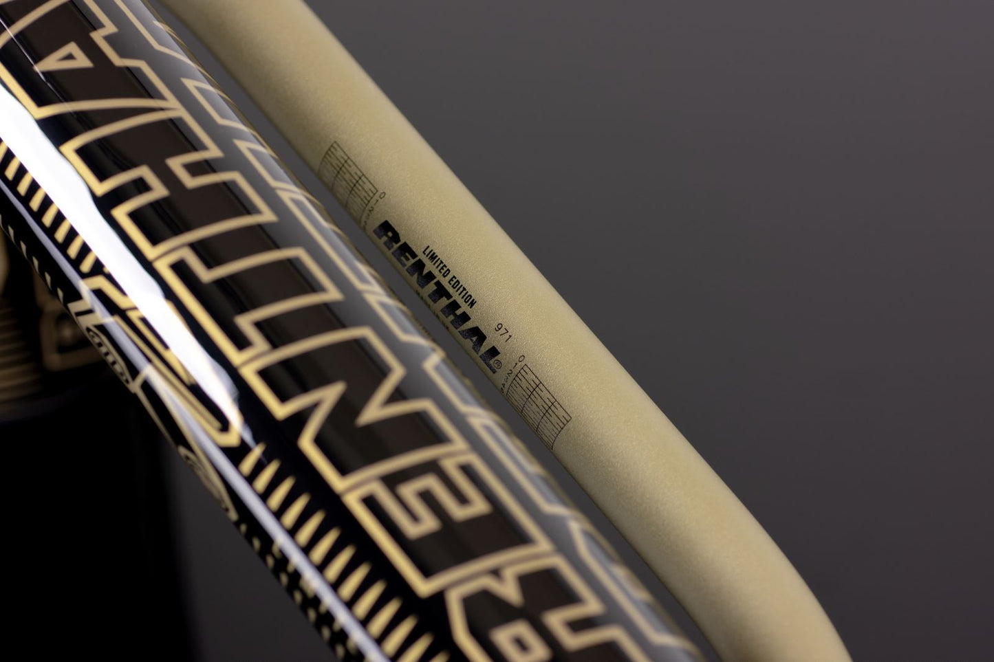 Renthal 7/8 22mm Handlebar Bar Limited Edition Hard Ano 971-08-HA-01-364 971
