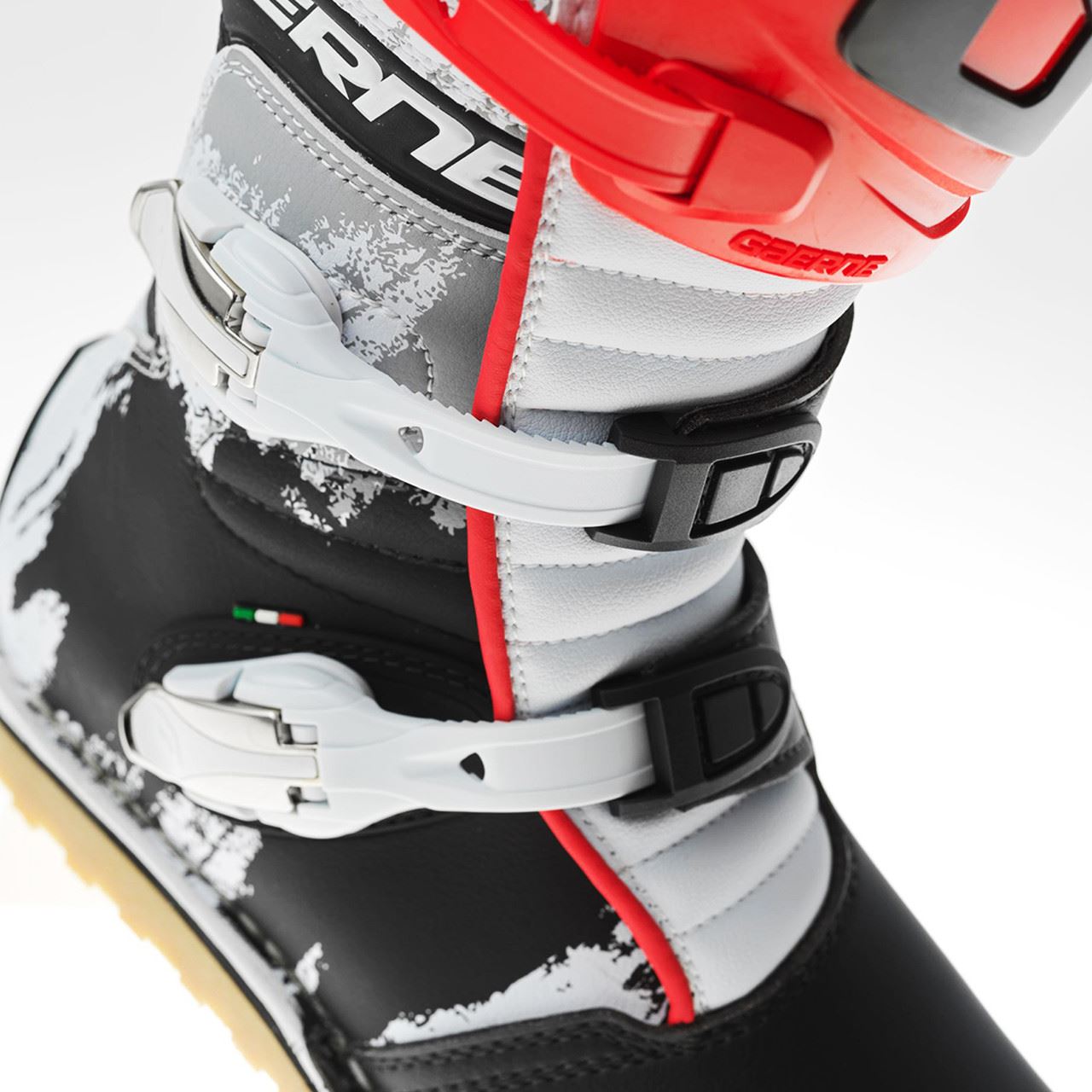 Gaerne Youth Balance Classic Trials Boots Red Black