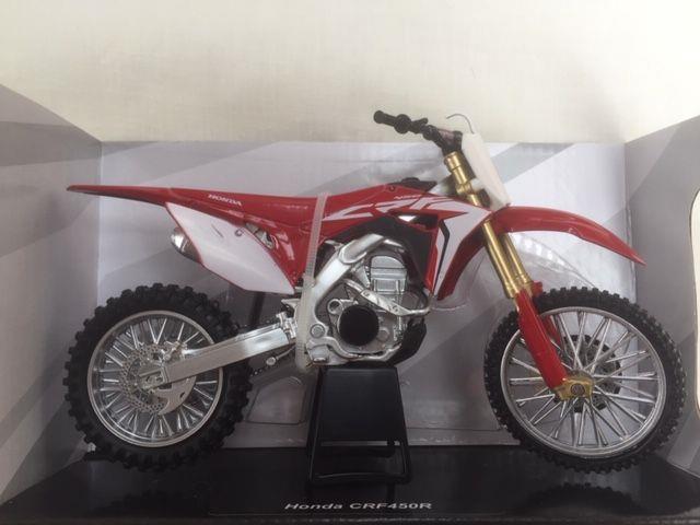 Honda CRF 450 2017 Standard Factory Graphic 1:12 Scale Toy Model Mx